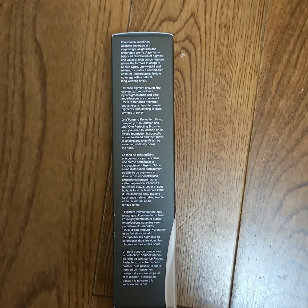 BECCA Ultimate Coverage 24 hour Foundation In Shell - Picture 3 of 3